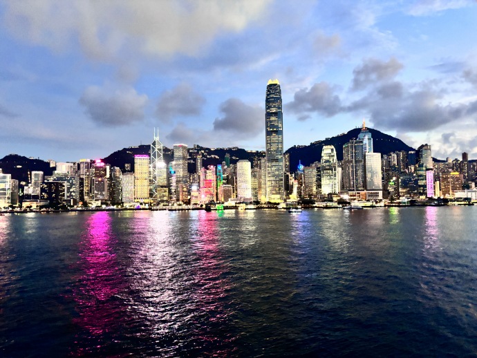 香港，繁华璀璨的都市明珠